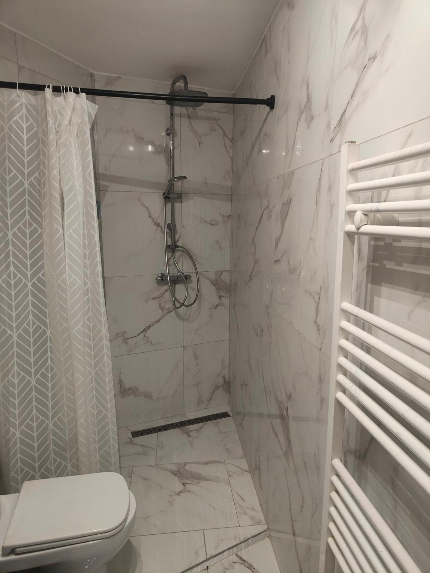 Bel Confortable Apartment Mons