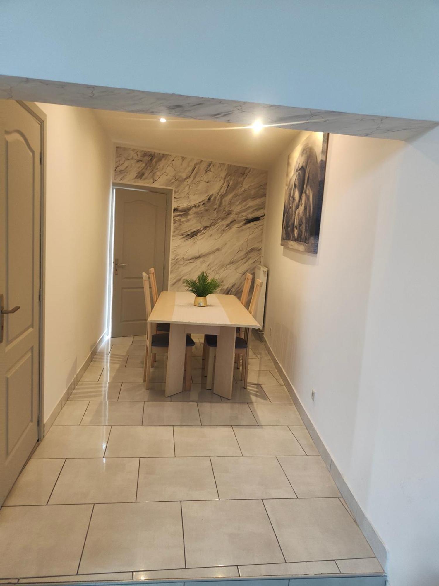 Apartment Bel Confortable Mons